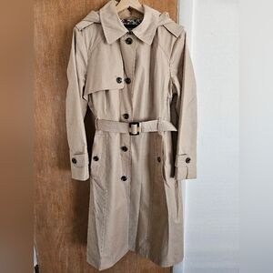 London Fog Beige Trench Coat XL
